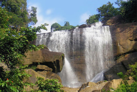    (Olu Ella Falls)