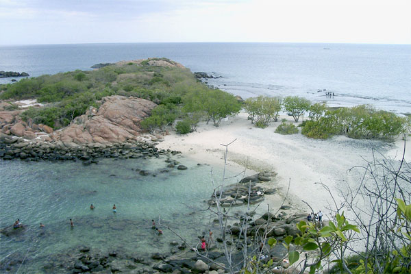   (Pigeon Island)